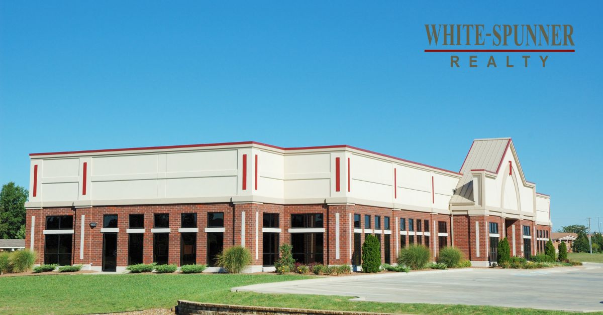 lease commercial real estate